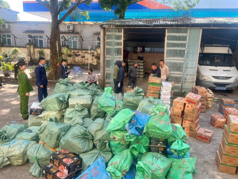 Chặn thực phẩm “tắm” hóa chất độc hại  -0