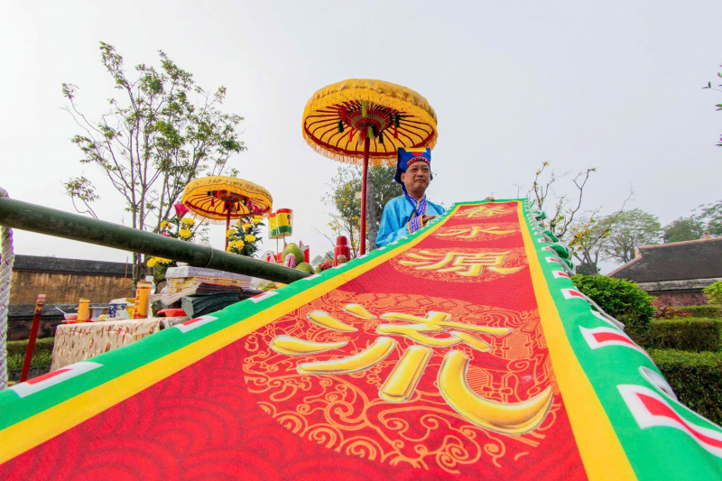 Tái hiện lễ dựng nêu đón Tết trong Hoàng cung triều Nguyễn -1