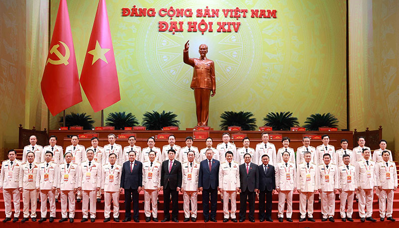 2TET-Vững tin trong kỷ nguyên mới -0