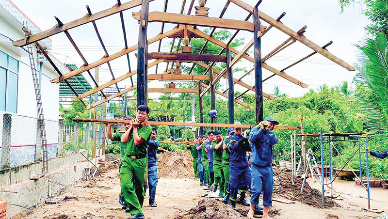 4TET-Lực lượng Công an nhân dân quyết tâm thực hiện 3 mục tiêu chiến lược của Đảng -0