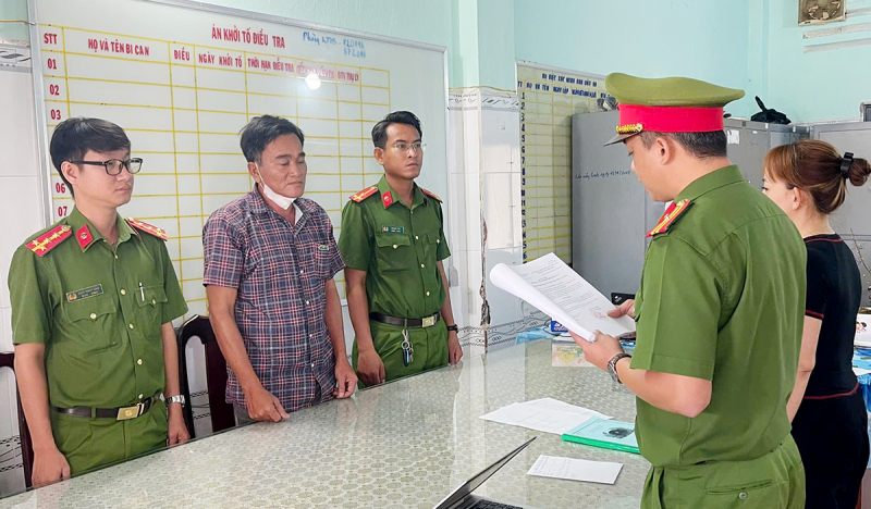 Lừa đảo chiếm đoạt tiền tỷ bằng chiêu “đáo hạn ngân hàng” -0