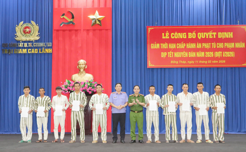 z7523850565487_804691af5d95badc8795ed989488b7bf.jpg -0