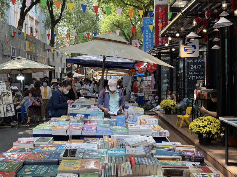 Linh vật “Bính Ngọ vươn mình” truyền cảm hứng tri thức -0