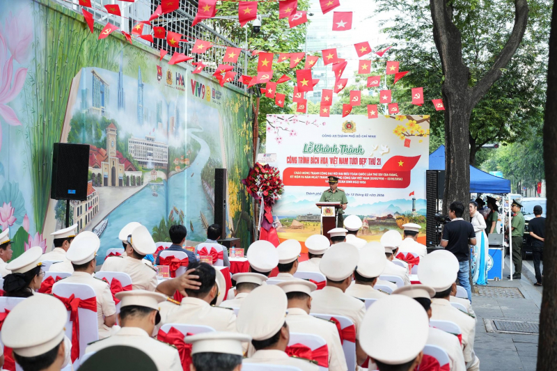 Công an TP Hồ Chí Minh khánh thành công trình bích họa “Việt Nam tươi đẹp” thứ 21  -1