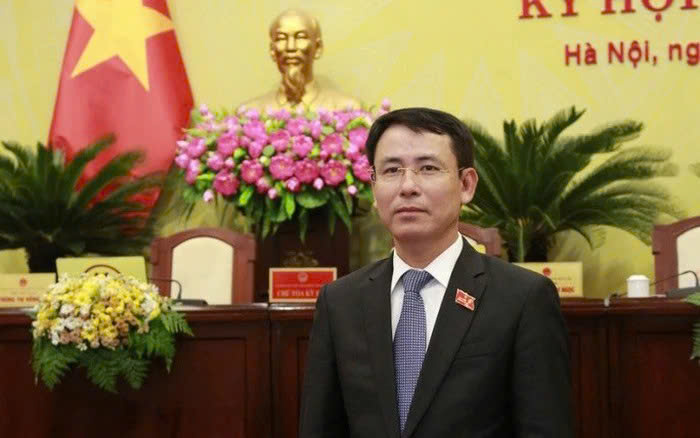 9370627d3d51b30fea40.jpg -0