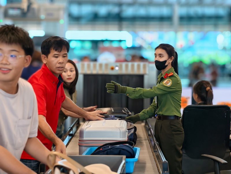 Tết của những cán bộ Công an cửa khẩu -3