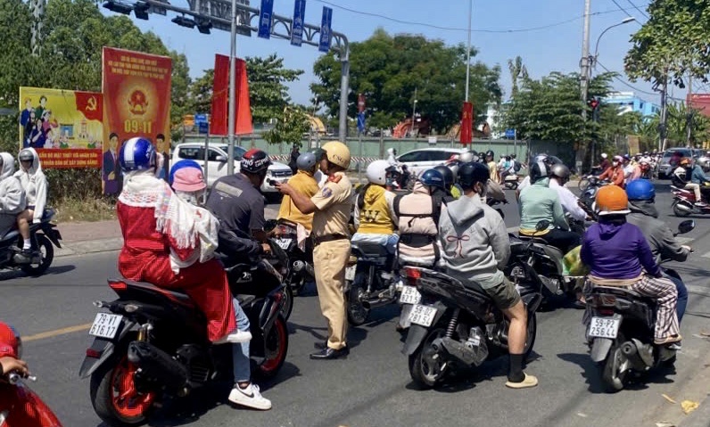 Để nỗi đau về TNGT không hiện hữu trong những ngày Tết -1