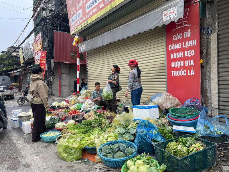 Sức mua phục hồi, cung cầu tiếp tục ổn định trong ngày Mùng 2 Tết -0