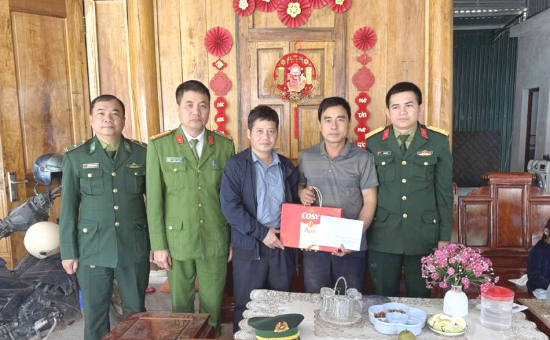 Xuân trên rốn rũ biên cương xứ Nghệ -0