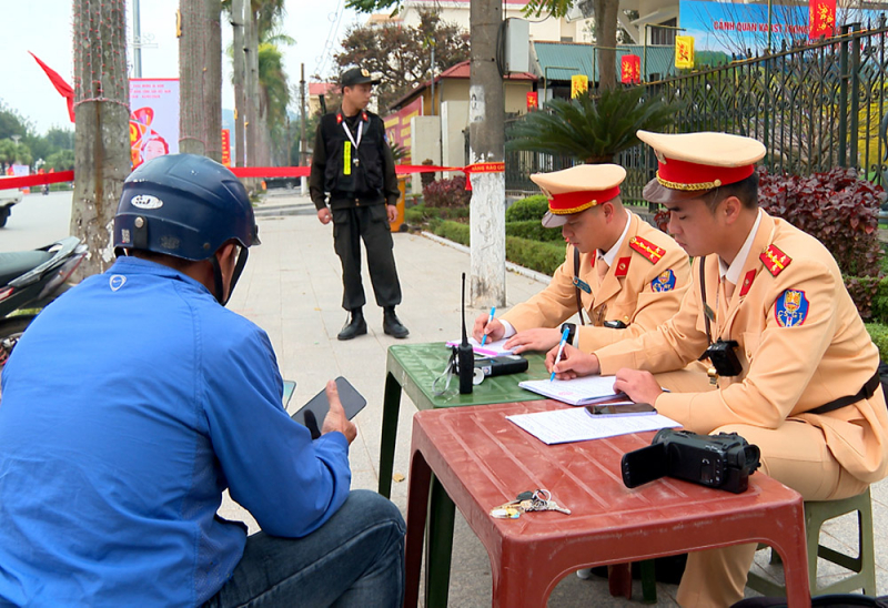 Giữ bình yên đón xuân về -1