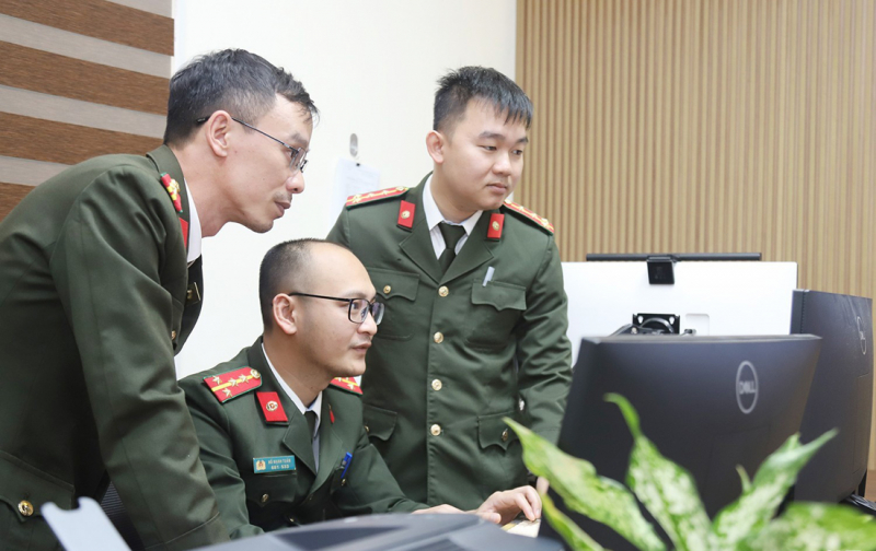 Công an Hà Tĩnh: Căng mình đảm bảo ANTT để nhân dân vui Tết, đón Xuân -0