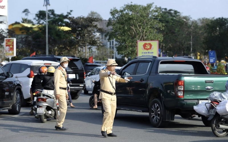 Công an Hà Tĩnh: Căng mình đảm bảo ANTT để nhân dân vui Tết, đón Xuân -0