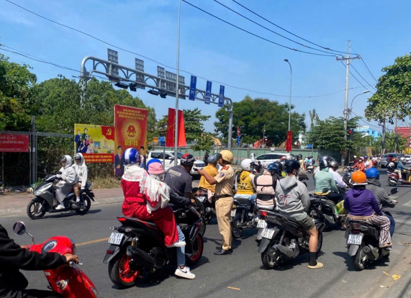 Công an TP Hồ Chí Minh xử lý hơn 1.700 trường hợp vi phạm nồng độ cồn trong 3 ngày Tết  -1