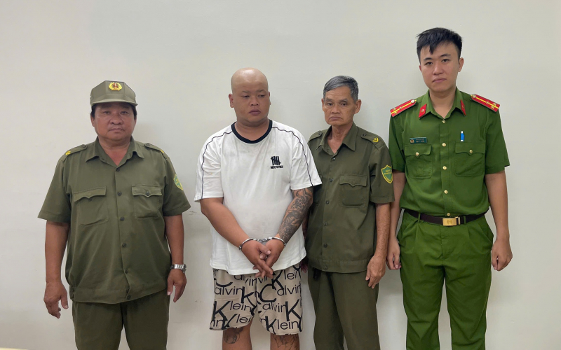 Nhanh chóng truy bắt đối tượng cướp giật, thu hồi tài sản trả lại người dân -0