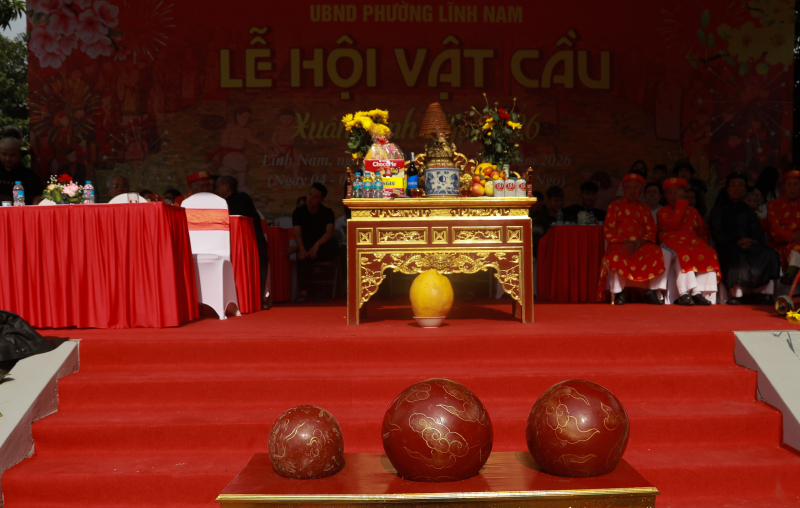 Sôi động hội vật cầu Thúy Lĩnh đầu Xuân 2026 -0