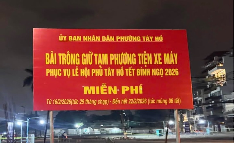 Chuyện những người đón Tết muộn -0