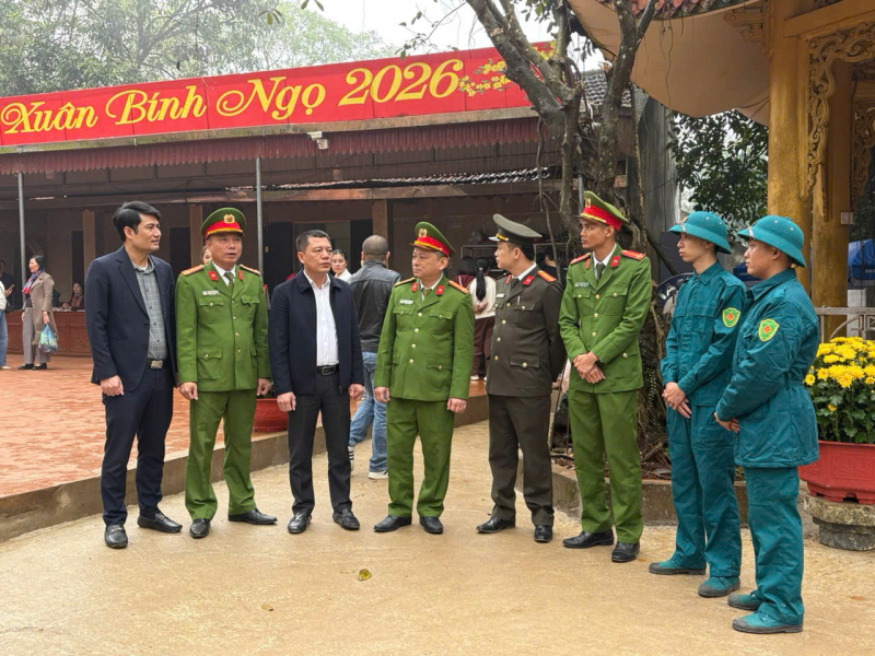 Giữ bình yên mùa lễ hội trên miền đất di sản xứ Thanh -0