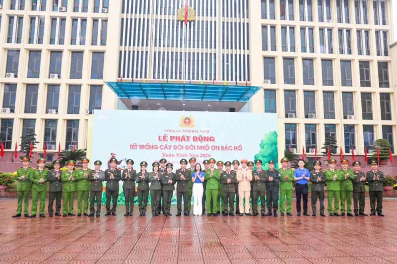 Công an các tỉnh, thành phố hưởng ứng phát động Tết trồng cây -0