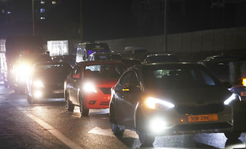 Còn 55,57% phương tiện chưa về thành phố, Cục CSGT dự kiến mở cả 2 chiều cao tốc cho làn xe vào -0