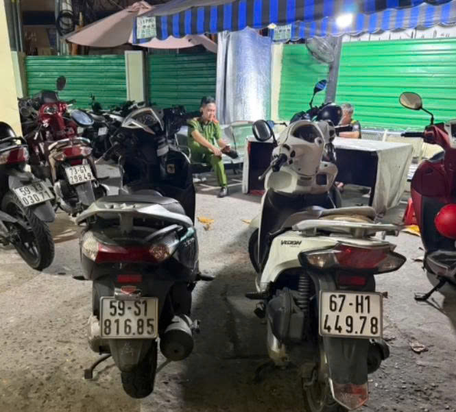 Nhanh chóng truy bắt nhóm đối tượng thực hiện hành vi cướp giật tài sản -0