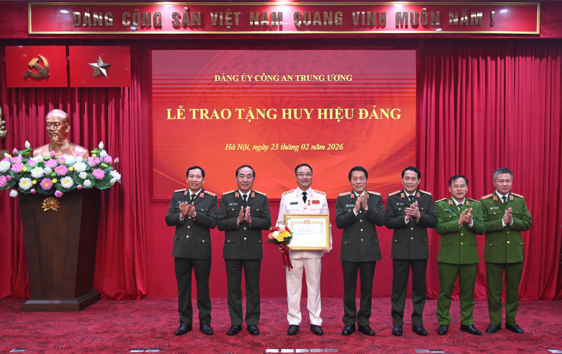 dsc_4090 - copy.jpg -0