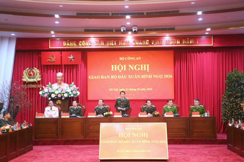 Bộ trưởng Lương Tam Quang: Công việc đánh giá bằng sản phẩm cụ thể và tác động xã hội thực chất -0