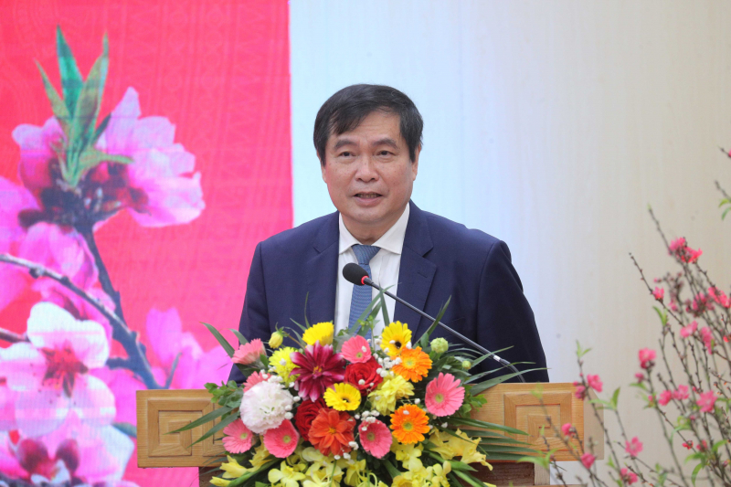 Báo chí phải là lực lượng mở đường, dẫn đường, giữ đường cho dòng chảy thông tin tích cực -0