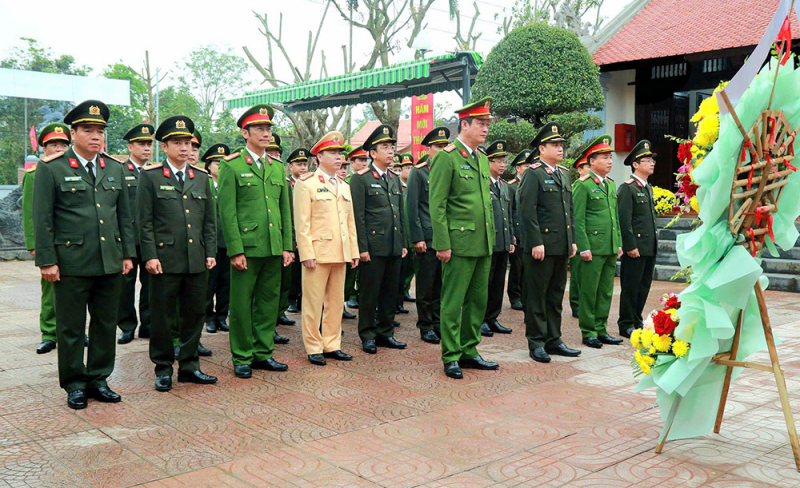 Công an các địa phương phát động 