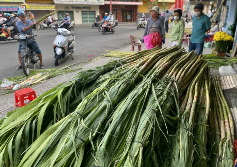 Lạ lùng chợ mía “vía trời” mùng 8 Tết chỉ họp chợ trong 2 ngày -3