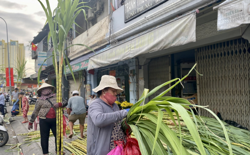 Lạ lùng chợ mía “vía trời” mùng 8 Tết chỉ họp chợ trong 2 ngày -2