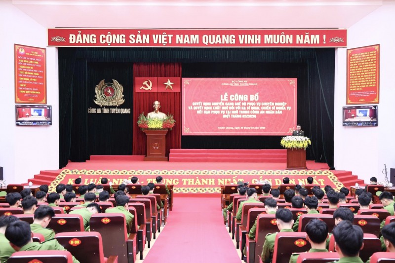 Tuyên Quang: Hành trình viết tiếp ước mơ - Từ chiến sĩ nghĩa vụ thành chiến sĩ CAND -0