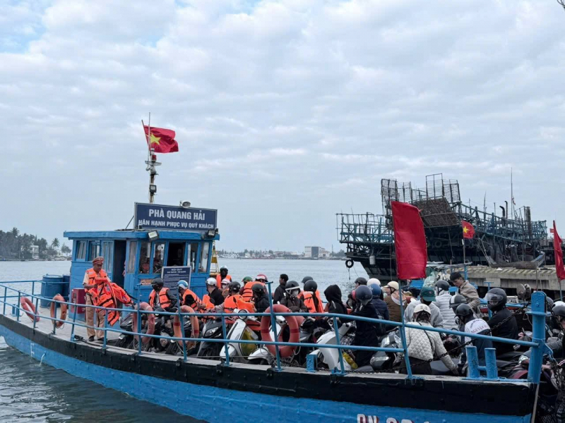 Đà Nẵng quyết liệt các giải pháp đảm bảo TTATGT đường thủy, giữ bình yên tuyến sông mùa lễ hội -3