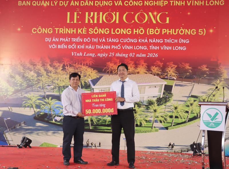 Vĩnh Long khởi công xây dựng công trình kè sông Long Hồ -0