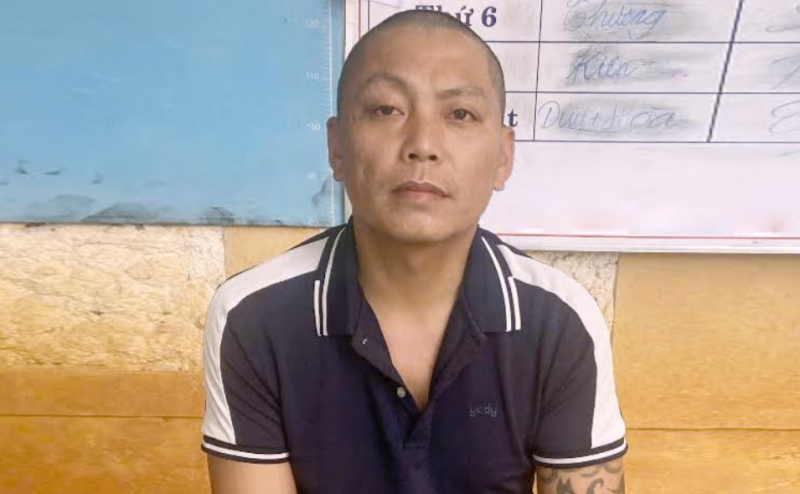 Xác minh vụ việc hành hung tài xế do đỗ xe ôtô khách trước cửa nhà -0