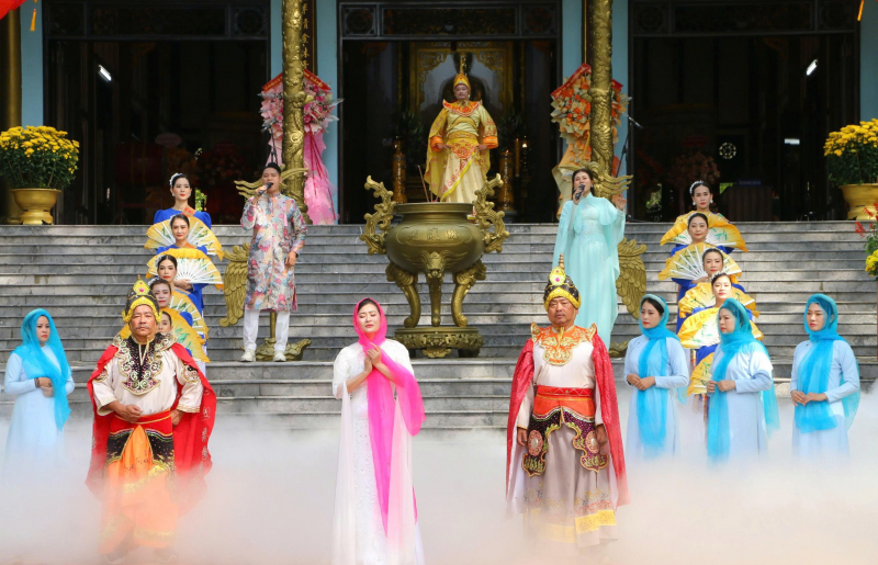 Khai hội đền Huyền Trân tri ân người mở cõi -0