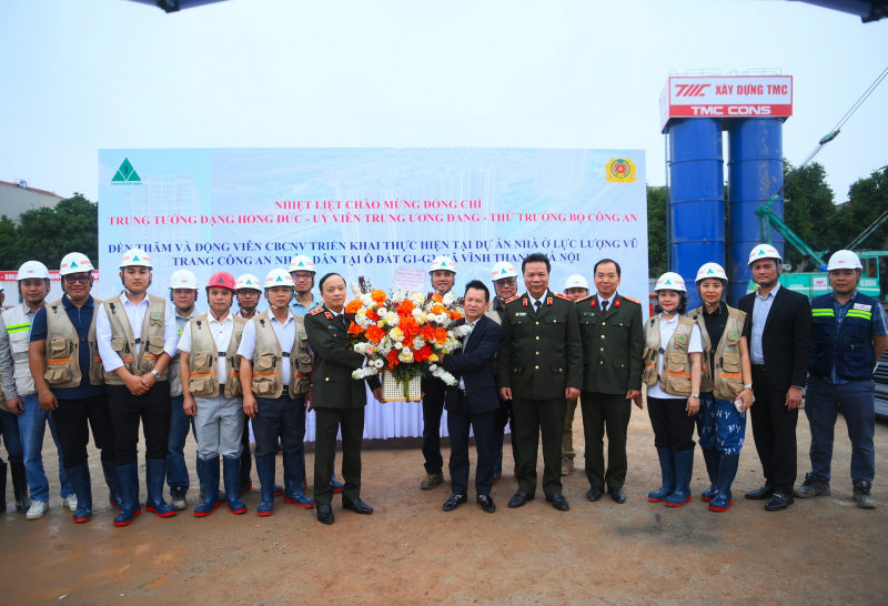 Thứ trưởng Đặng Hồng Đức kiểm tra tiến độ triển khai các dự án xây dựng của Bộ Công an -1