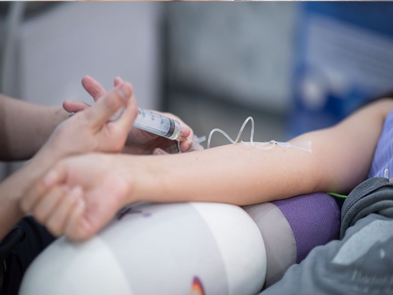 Vụ cô gái tử vong sau khi truyền trắng da: Nữ điều dưỡng truyền thuốc cho nạn nhân khai gì? -0