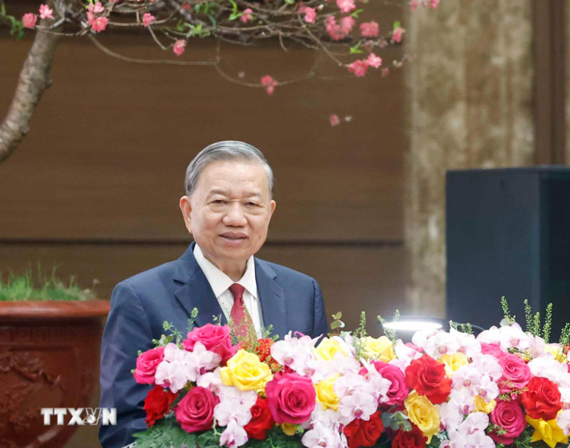 Hội nghị tiếp xúc cử tri với người ứng cử đại biểu Quốc hội khóa XVI tại Hà Nội -0