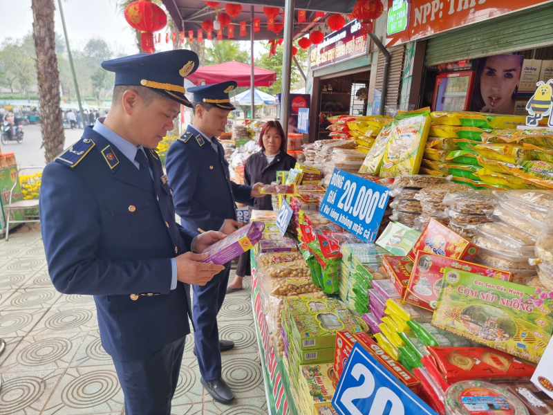 Siết quản lý giá, không để khan hàng, đầu cơ trục lợi -0