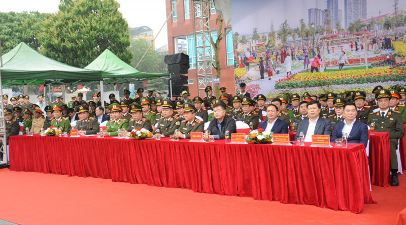 Bộ Công an phát động Tết trồng cây năm 2026 - Vì một Việt Nam xanh. -0