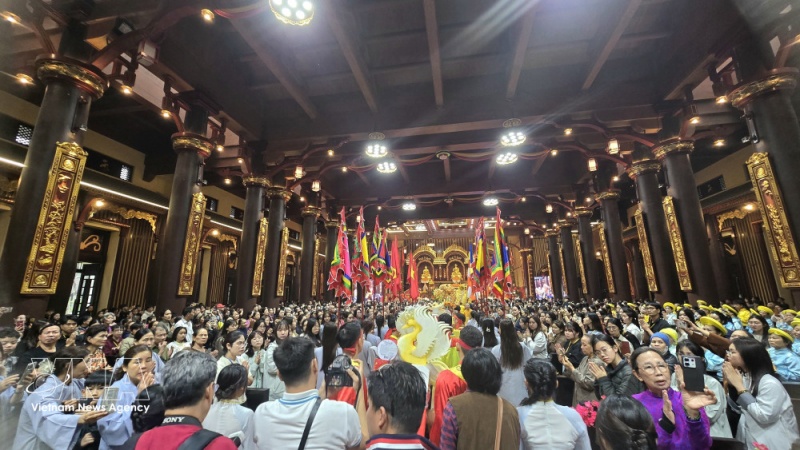 Yen Tu Spring Festival marks first festive season of world heritage site -0