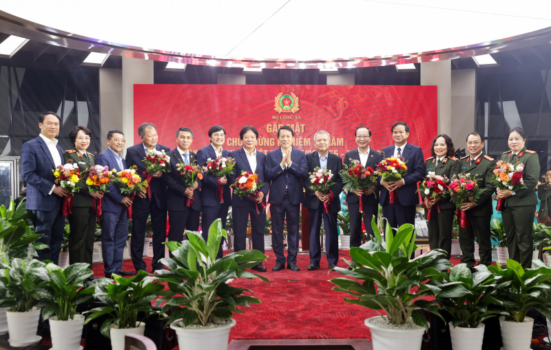 Tăng cường phối hợp giữa lực lượng CAND và ngành Y tế vì sức khỏe nhân dân -0