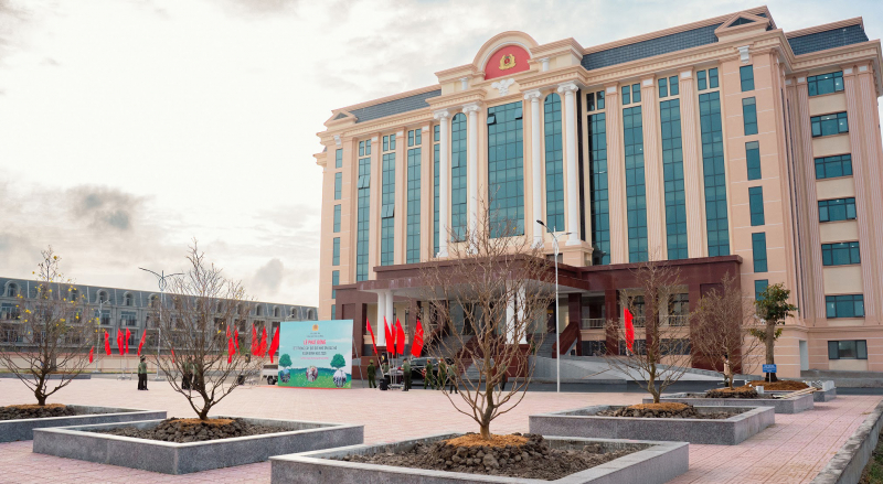 Công an Cà Mau tổ chức “Tết trồng cây đời đời nhớ ơn Bác Hồ” -0