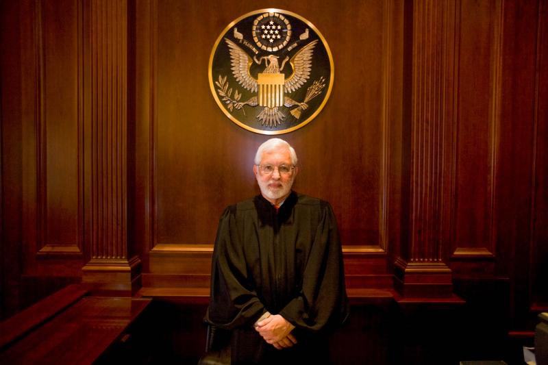 Ranh giới đỏ trong kỷ nguyên số: diễn giải pháp lý của trí tuệ nhân tạo -0