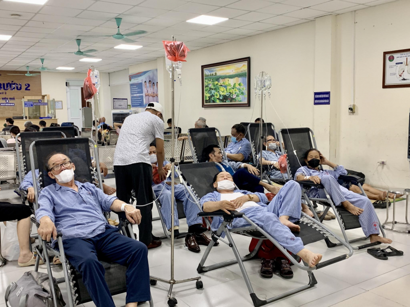 Nhiều thuốc miễn dịch, thuốc đích điều trị ung thư mới sẽ được bổ sung vào danh mục BHYT -0