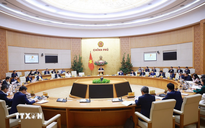 Thủ tướng: Cắt giảm tối đa thủ tục hành chính, giảm phiền hà cho người dân, doanh nghiệp -0