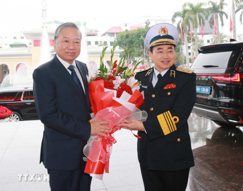 Tổng Bí thư Tô Lâm: Xây dựng “thế trận lòng dân” trên biển ngày càng vững chắc -0