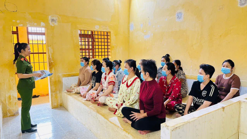 Tăng cường tuyên truyền bầu cử Đại biểu Quốc hội và HĐND các cấp cho người bị tạm giữ, tạm giam -0