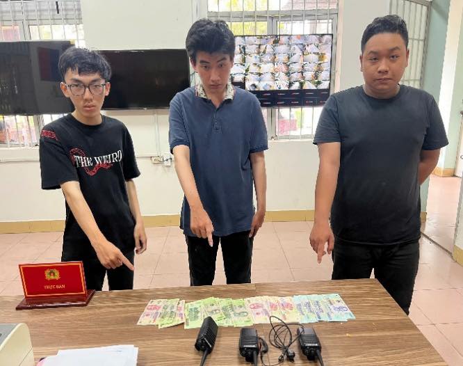 Bắt nhóm giả danh Công an để cưỡng đoạt tài sản -0