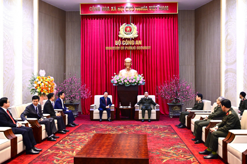 Deputy Minister Pham The Tung hosts Evangelical Church of Vietnam (North) -0